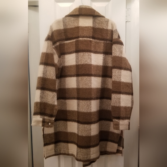 Francesca's Brown Plaid Shacket - Picture 4 of 6